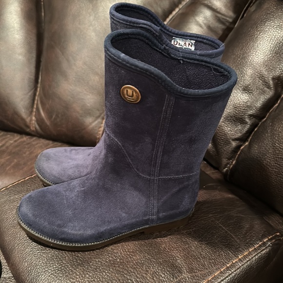Ulan Rain Boots Rainy Steps Blue. Size 6 “Loralee”. Gently used. Great shape - Picture 3 of 6